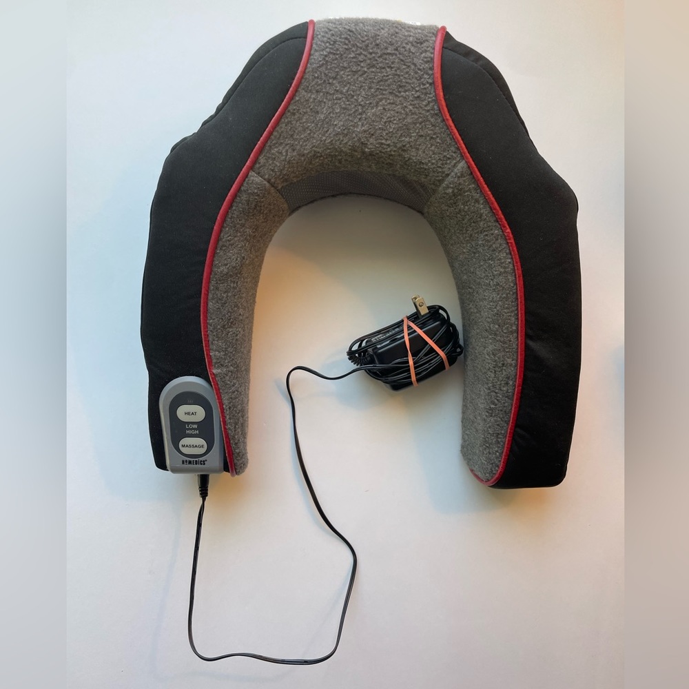 Homedics heat neck massager. Plug in